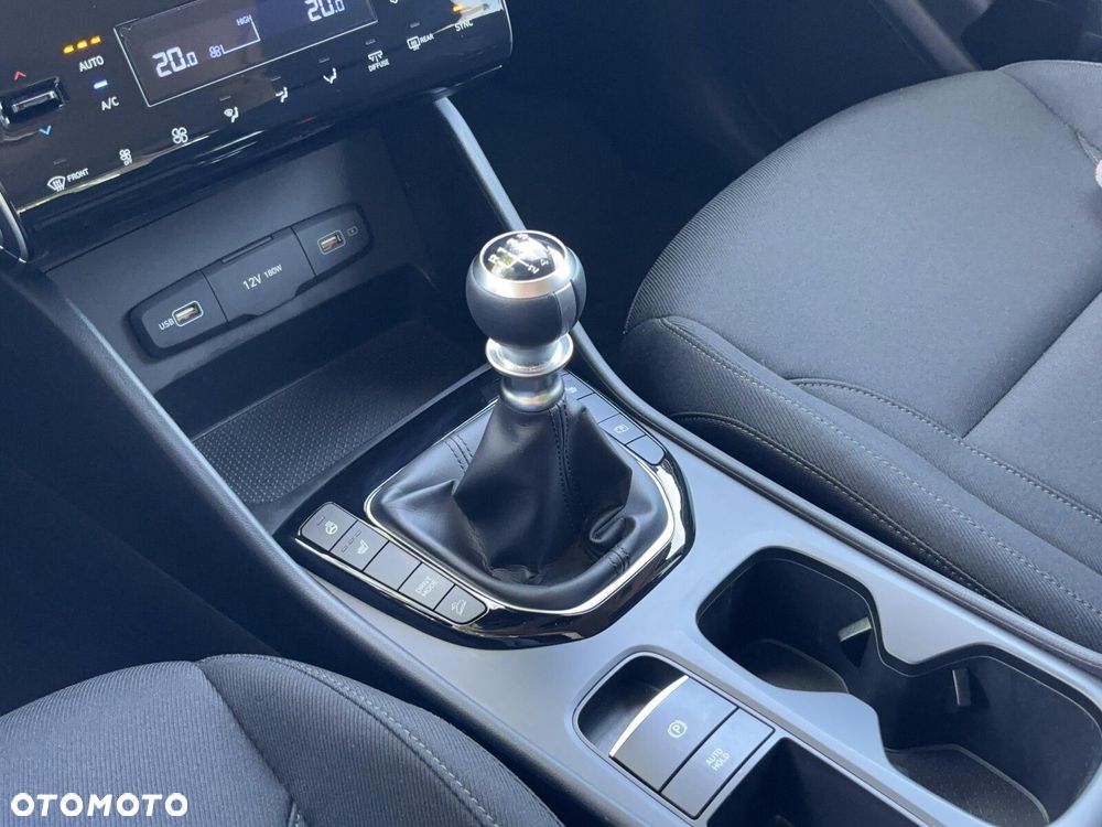 Hyundai Tucson 1.6 T-GDi Smart 2WD - 27