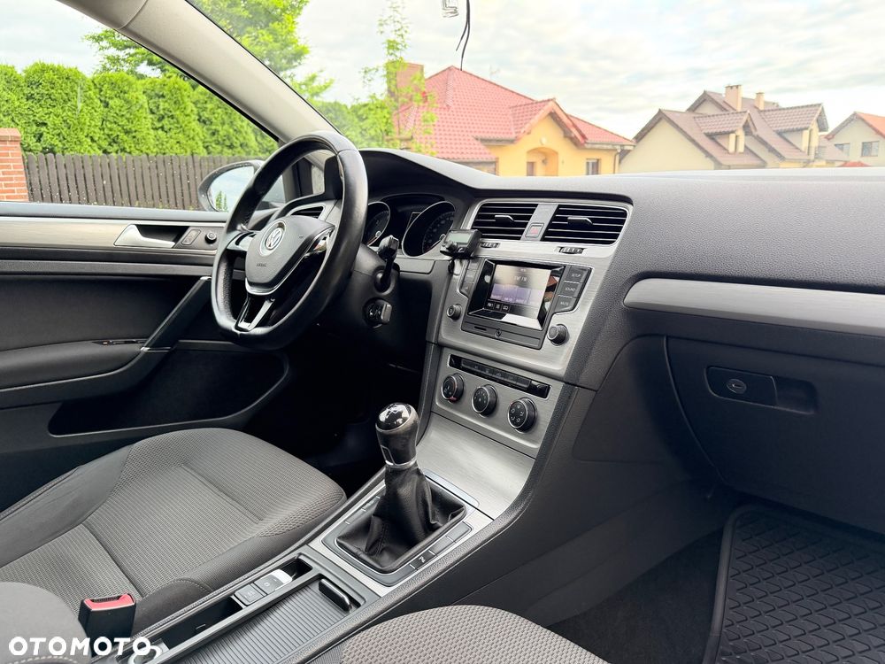 Volkswagen Golf - 7