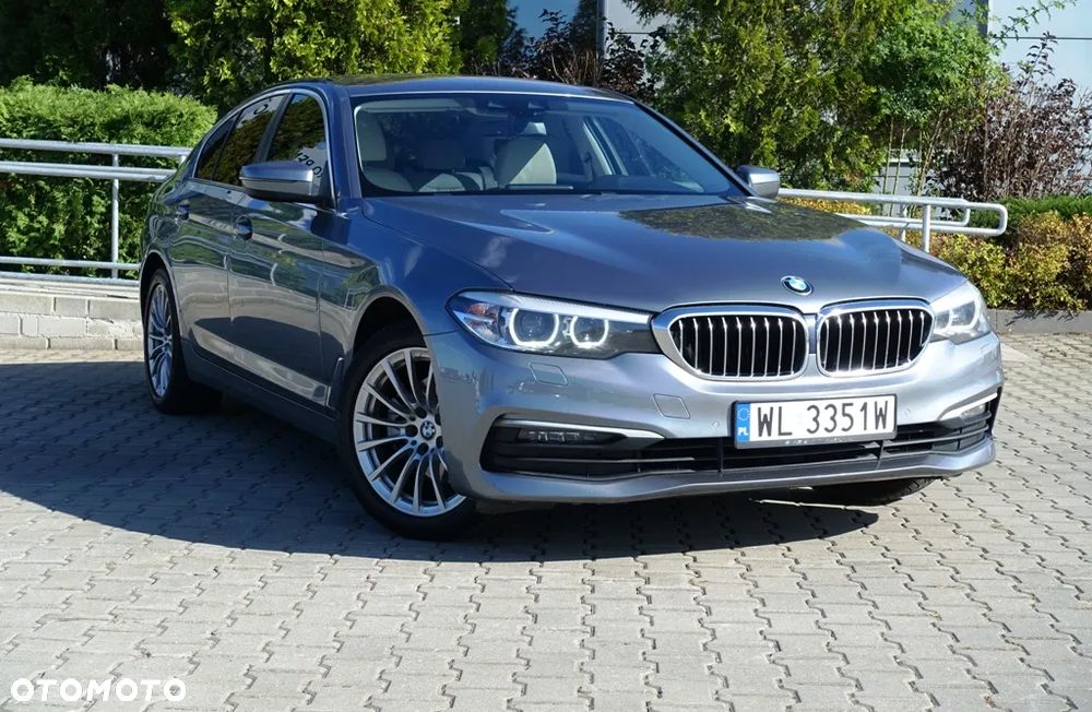 BMW Seria 5 520i GPF - 1