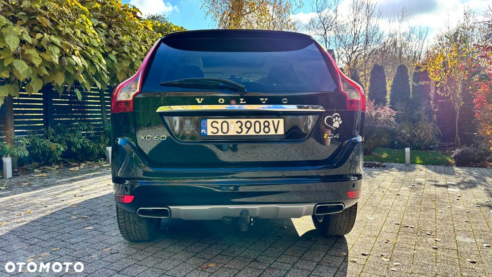 Volvo Xc60 2017 photo 2