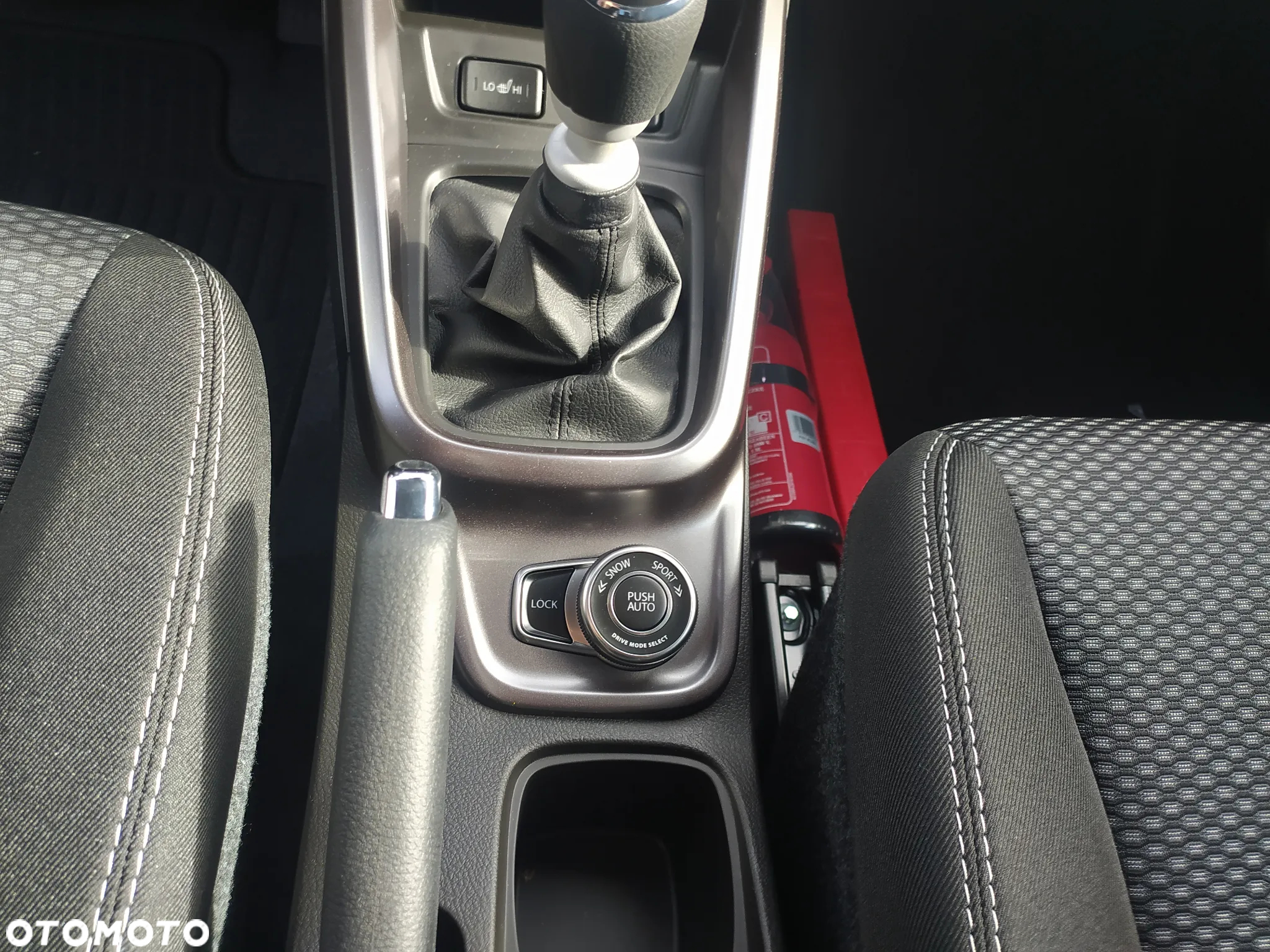 Suzuki Vitara 1.4 Boosterjet mHEV Premium Plus 4WD - 29