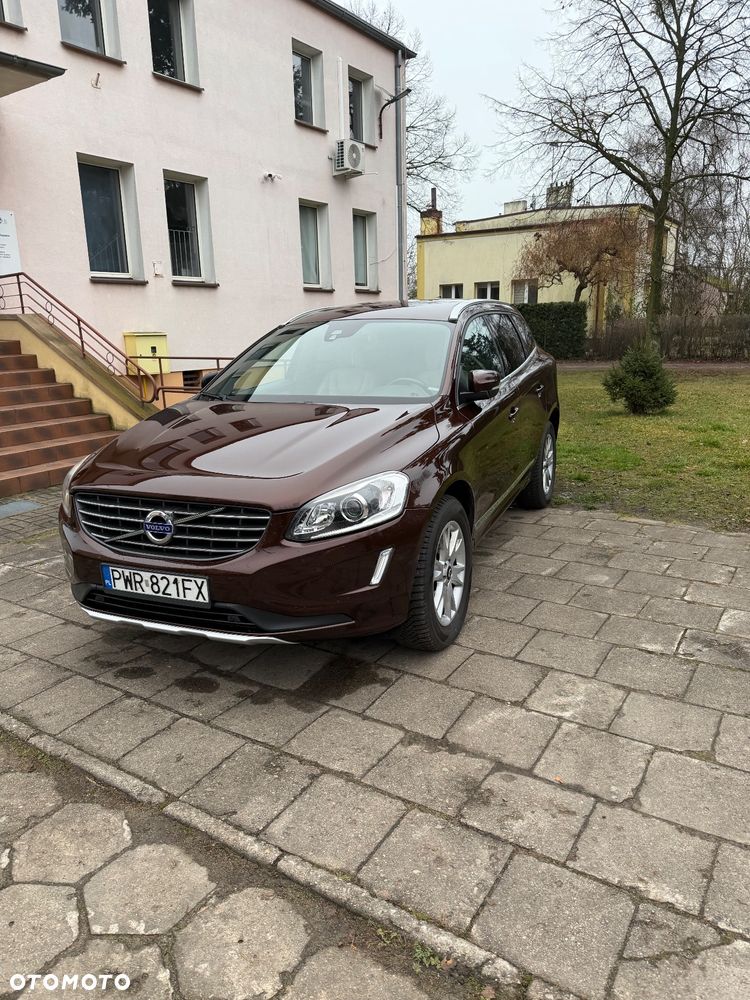 Volvo XC 60 D5 AWD Summum - 2