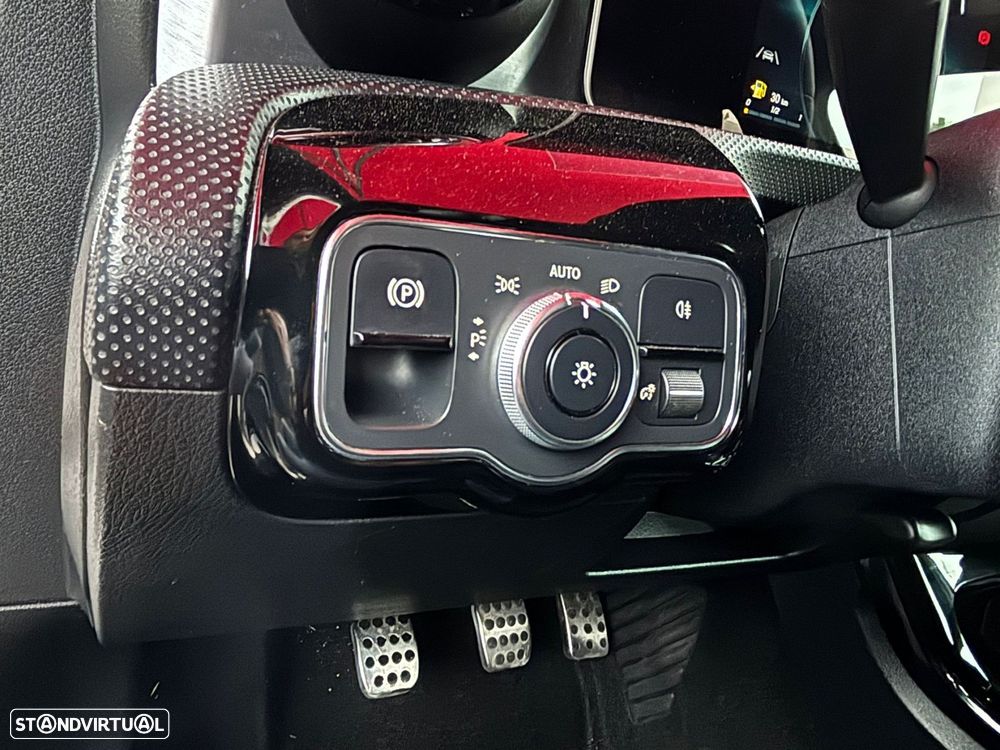 Mercedes-Benz A 180 - 19