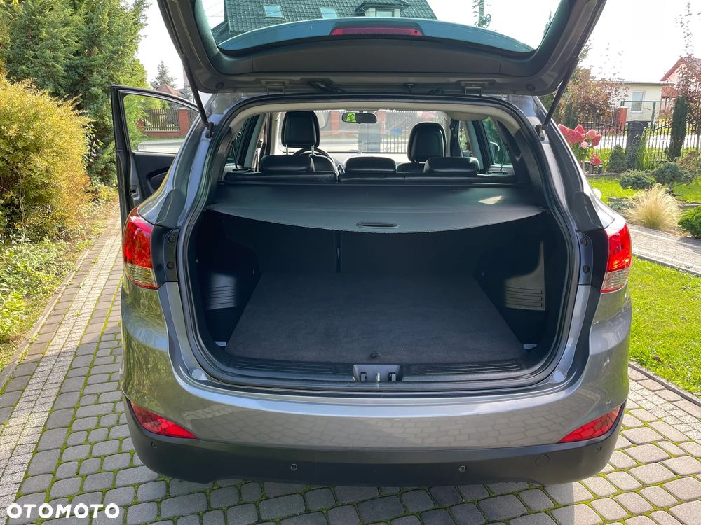 Hyundai ix35 2.0 CRDi 4WD Automatik Premium - 32