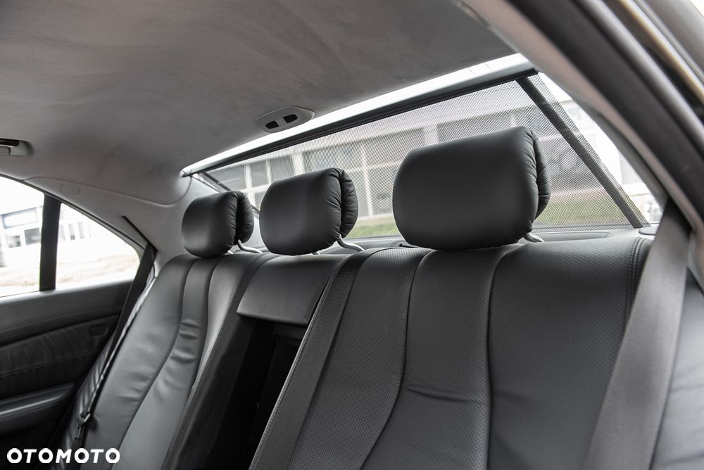 Mercedes-Benz Klasa S 600 L - 33