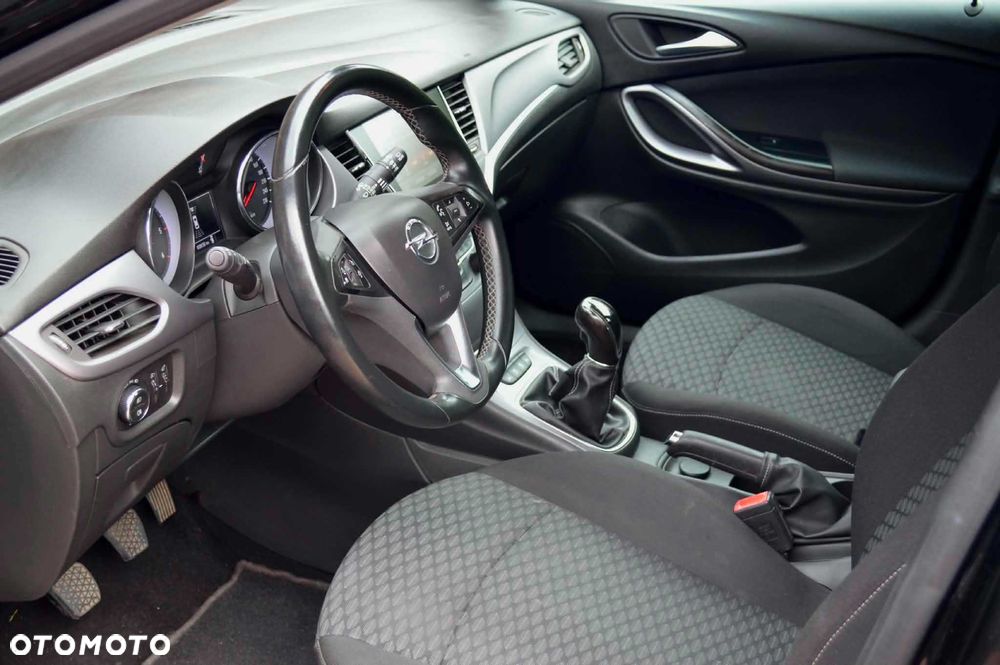 Opel Astra - 3