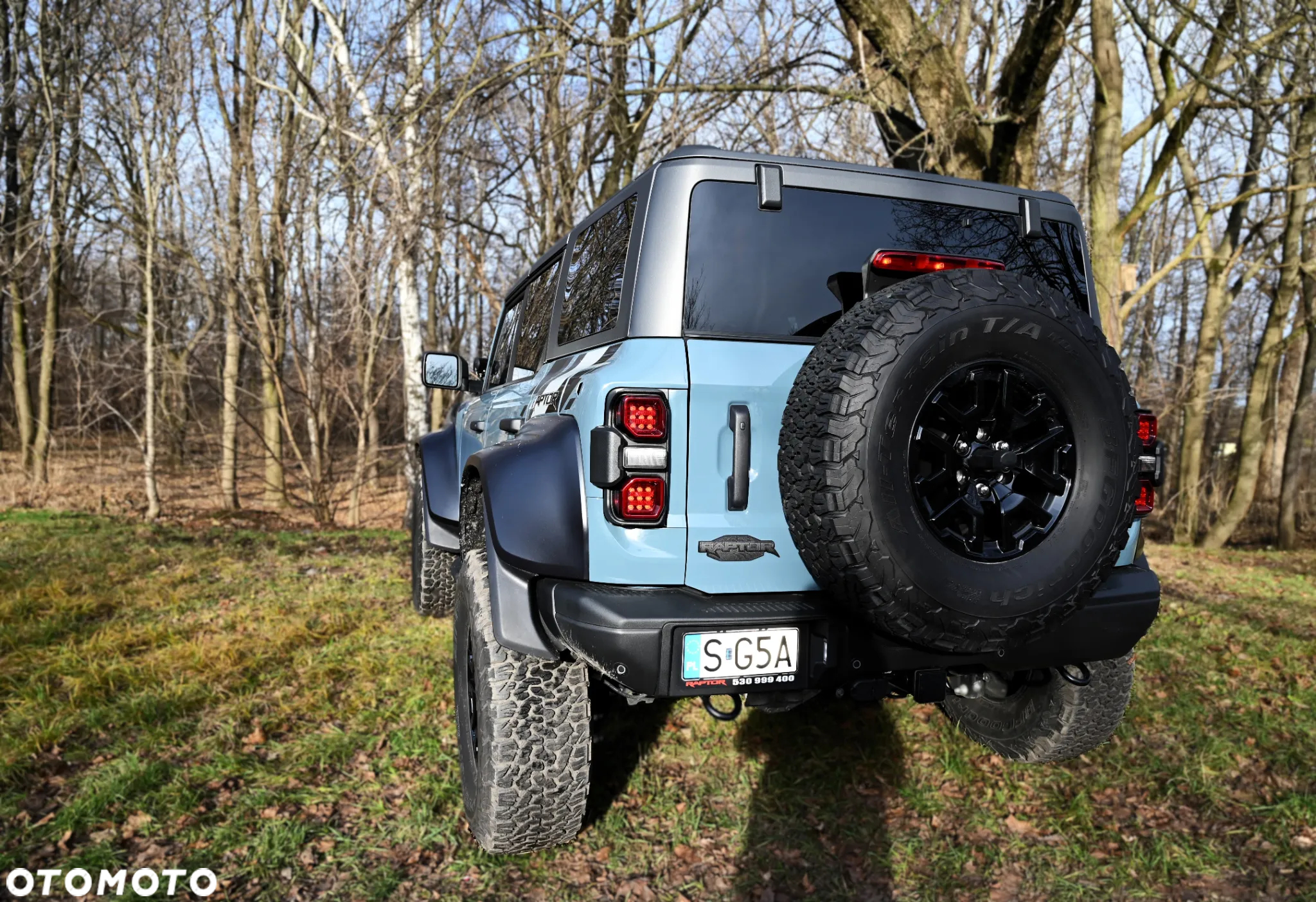 Ford Bronco - 9