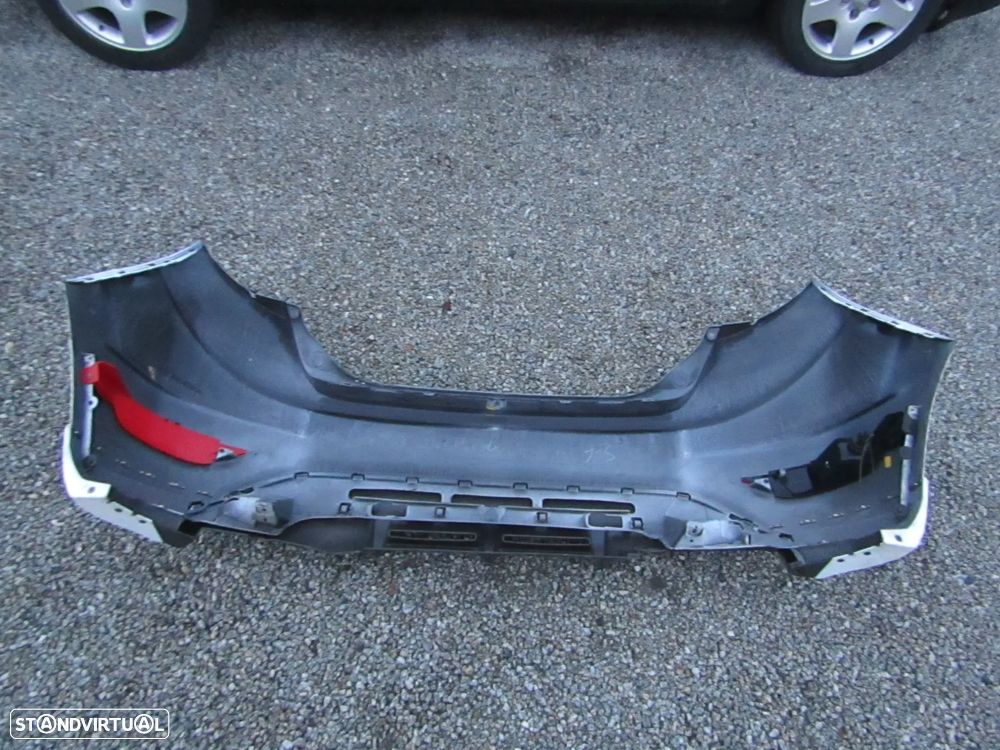 Para-choques tras FORD FIESTA ST ano 2009 a 2014(ver detalhes) - 9