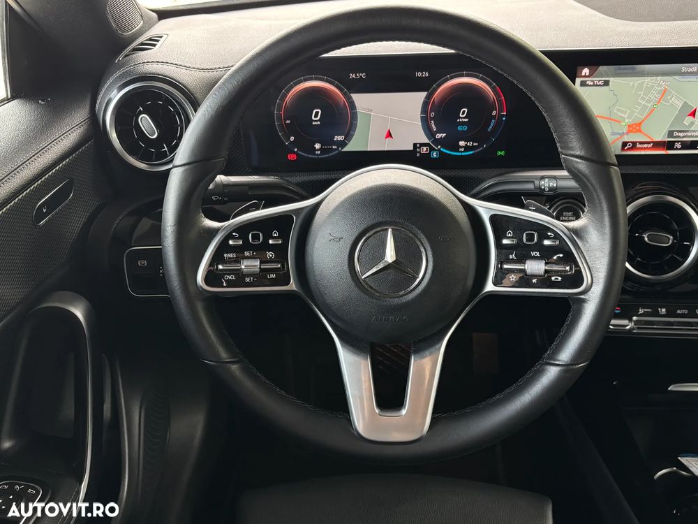Mercedes-Benz CLA 250 - 13