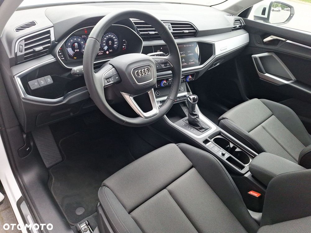 Audi Q3 35 TFSI mHEV Advanced S tronic - 12
