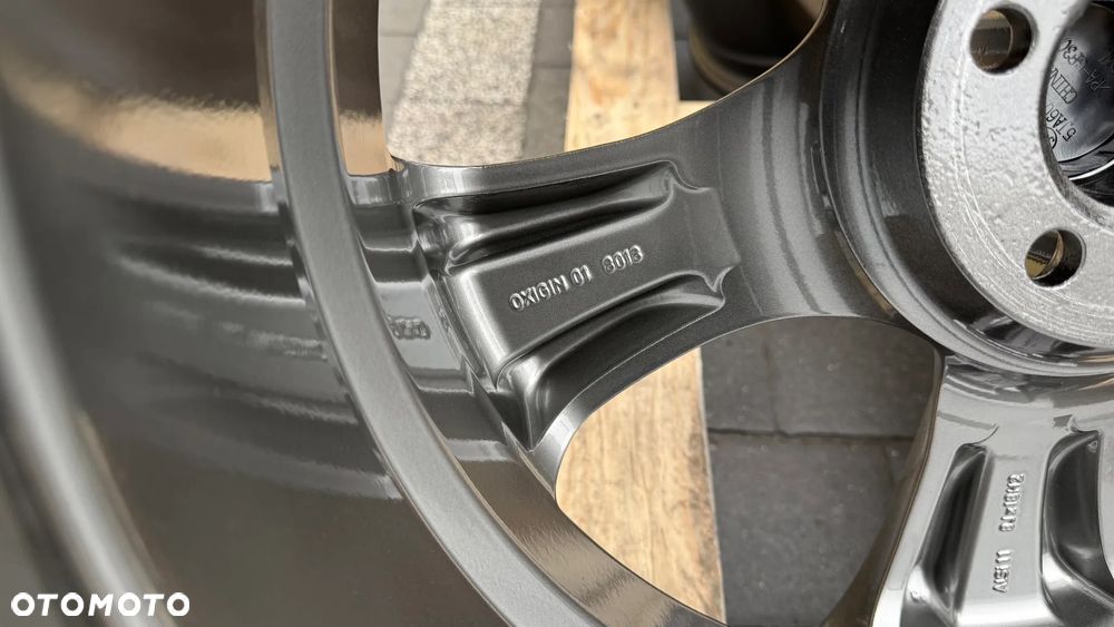 Alufelgi r18 5x100 ET35 8J Audi Seat Skoda VW Koła Oxigin 8018 - 16