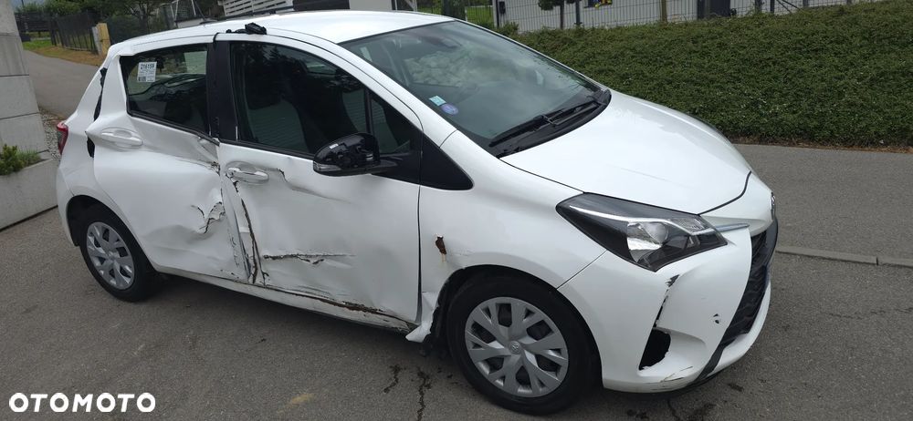 Toyota Yaris 1.5 VVT-iE Comfort - 20