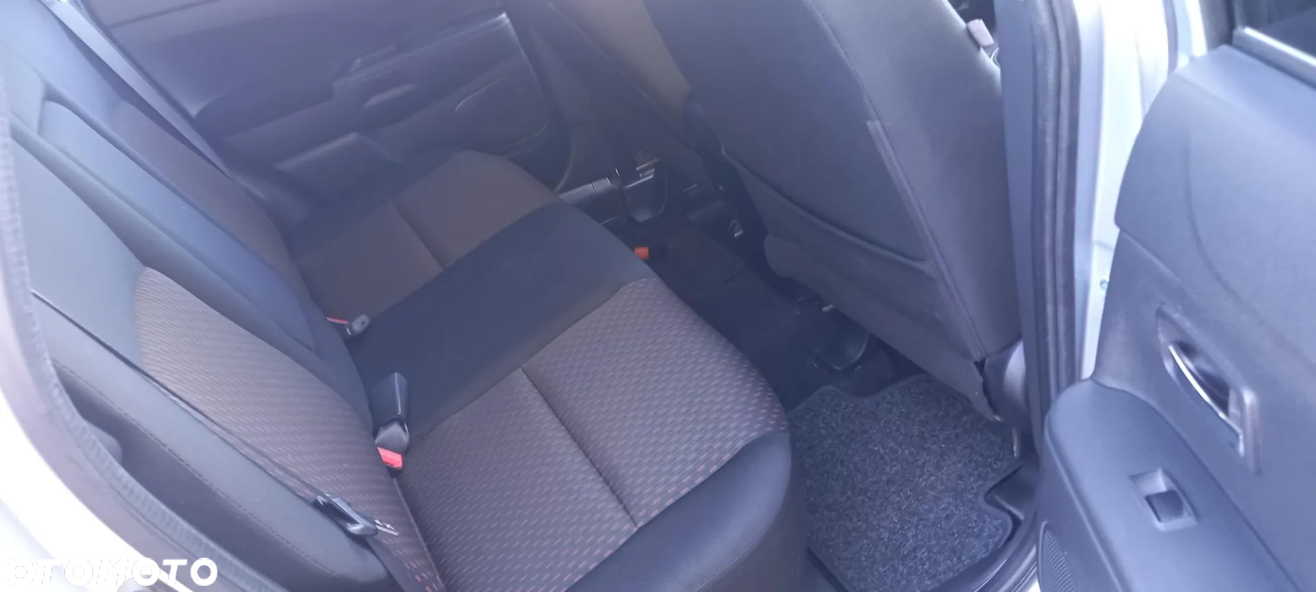 Mitsubishi ASX 1.6 2WD Invite - 18