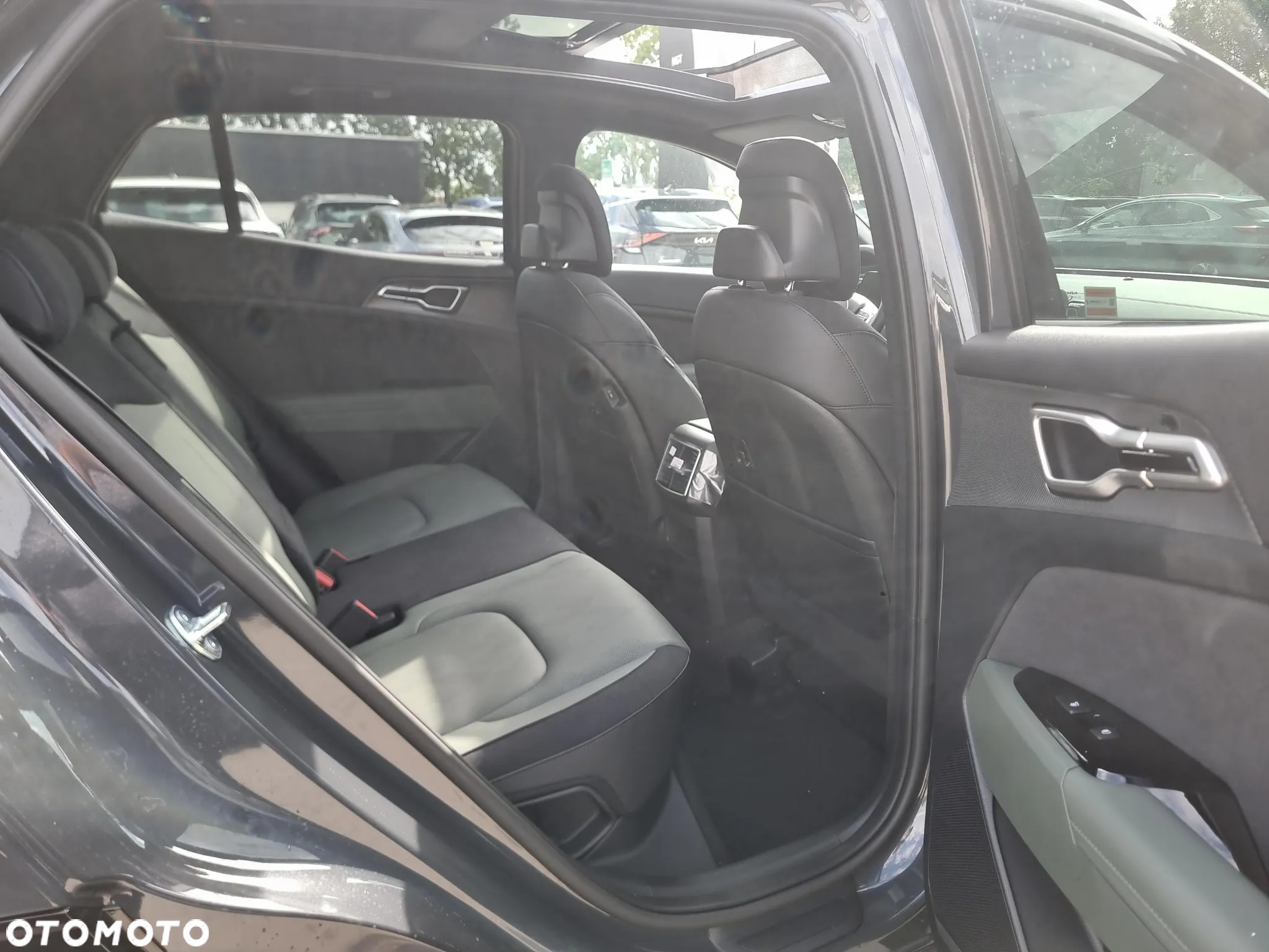 Kia Sportage 1.6 T-GDI Anniversary 2WD DCT - 12