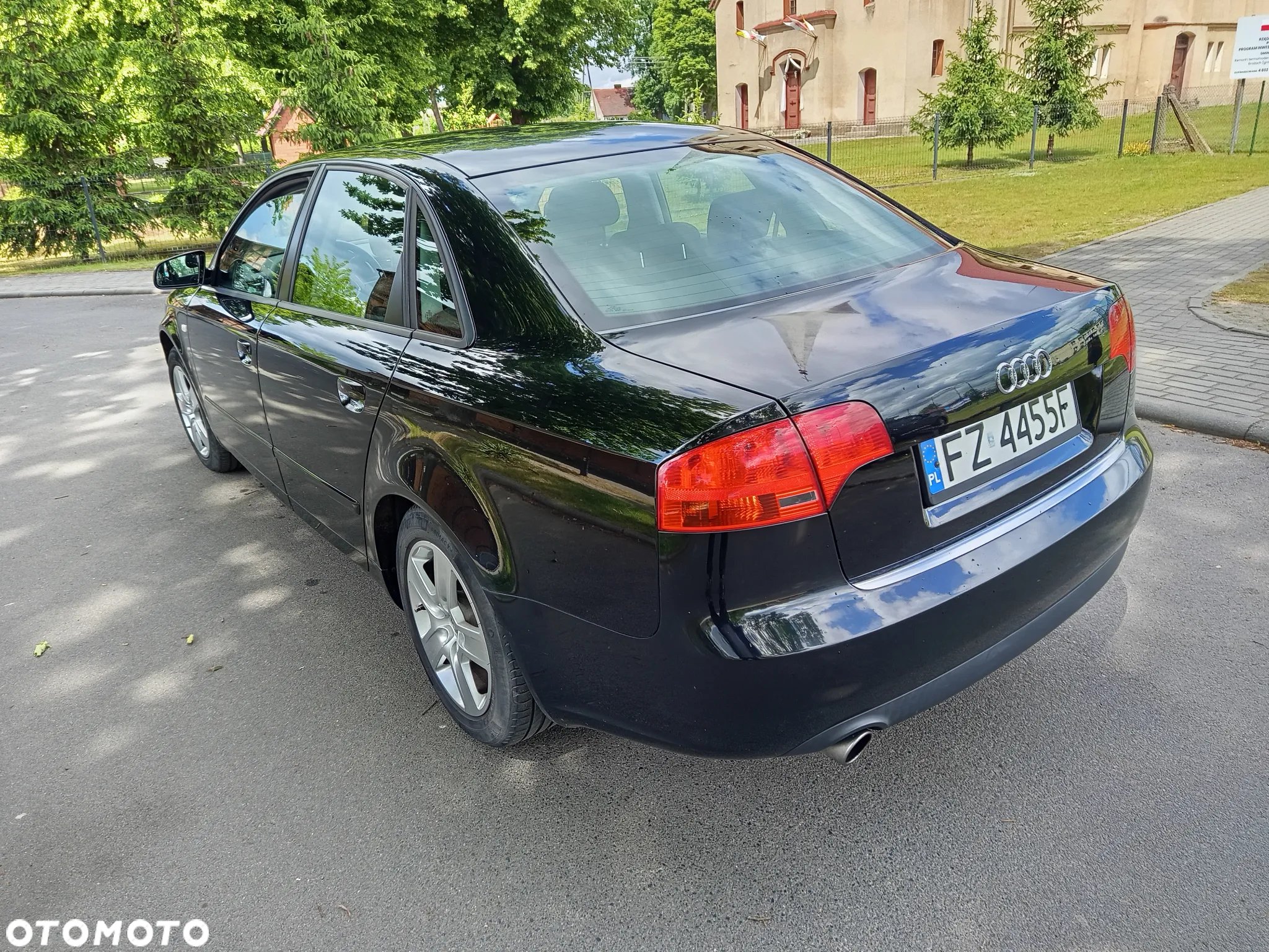 Audi A4 1.6 - 5