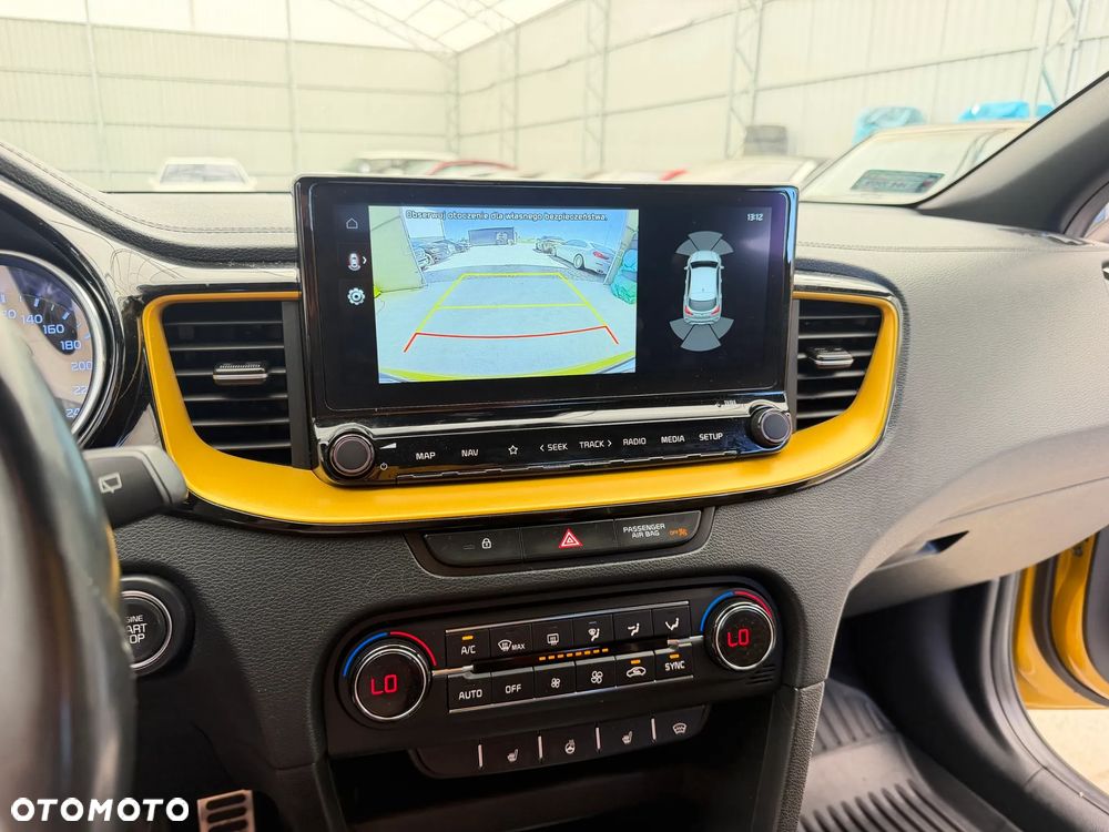 Kia XCeed 1.4 T-GDI L Business Line DCT - 9