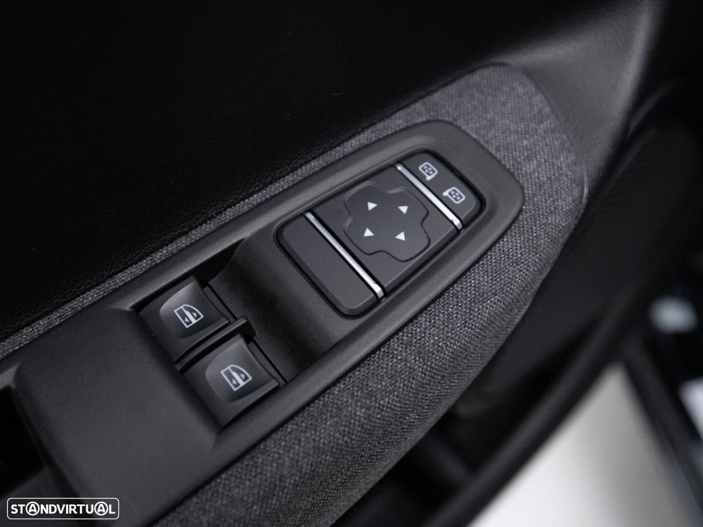 Renault Zoe (c/ Bateria) Limited 50 - 13