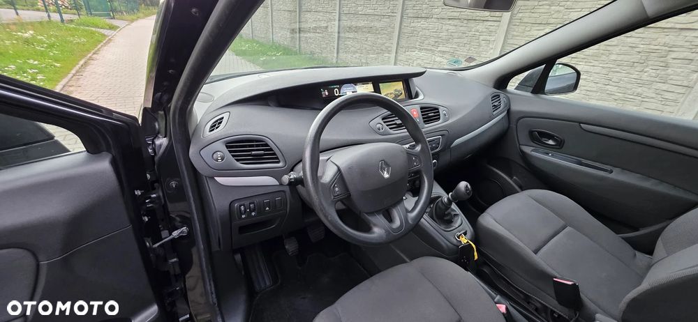 Renault Scenic 1.6 16V 110 LIMITED - 17