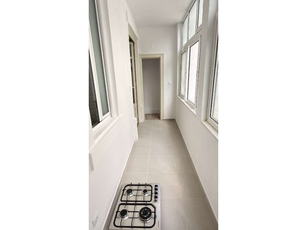 T2+1 c/terraço 22m2 na Penha de França - Grande imagem: 3/17