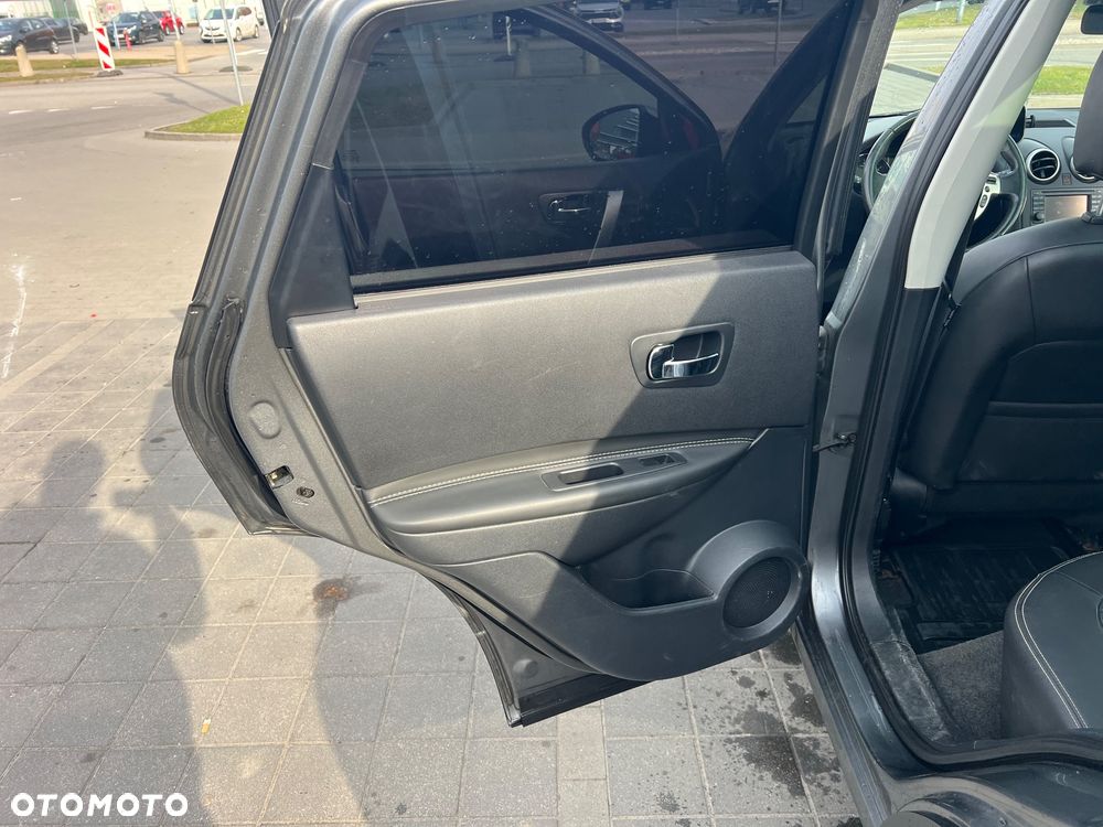 Nissan Qashqai - 17
