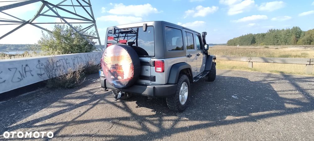 Jeep Wrangler 3.6 Unlim X - 18