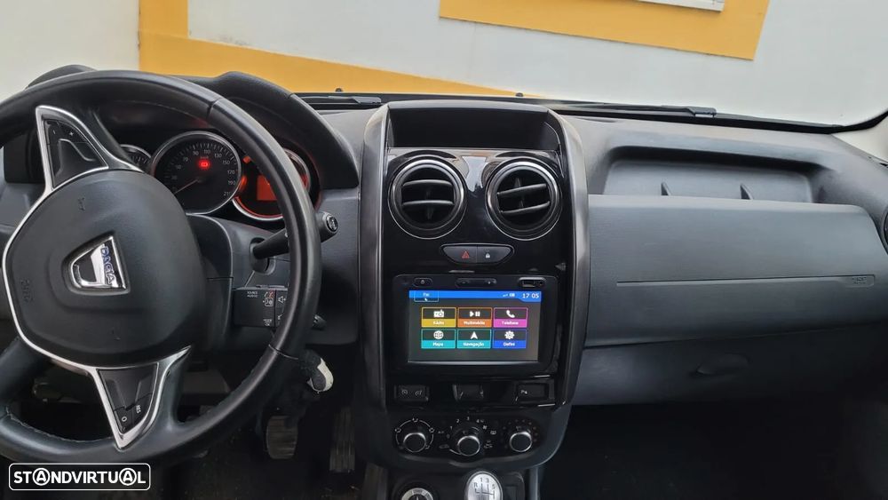 Dacia Duster 1.5 dCi SL Black Shadow 4WD - 6