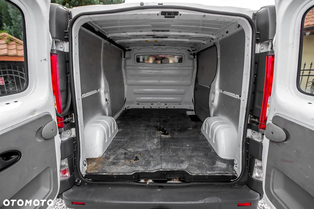 Renault Trafic - 11