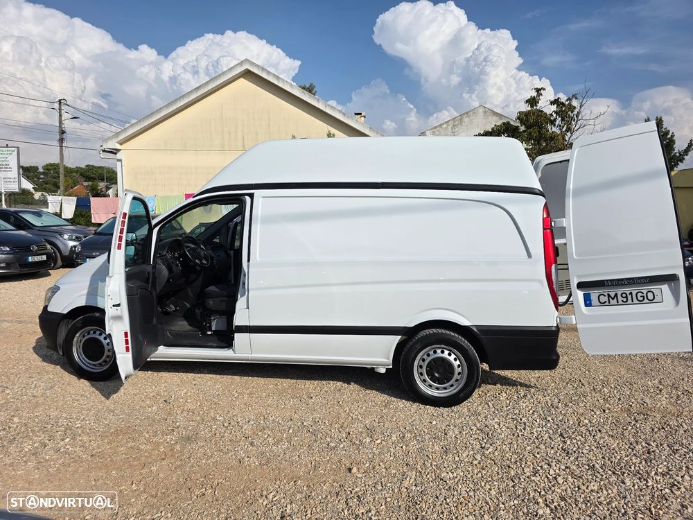 Mercedes-Benz Vito 113 CDI lang - Automática - Tecto Alto - 41