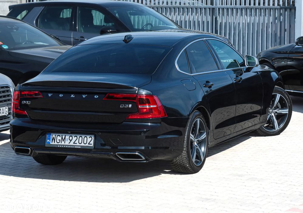 Volvo S90 D3 R-Design - 38