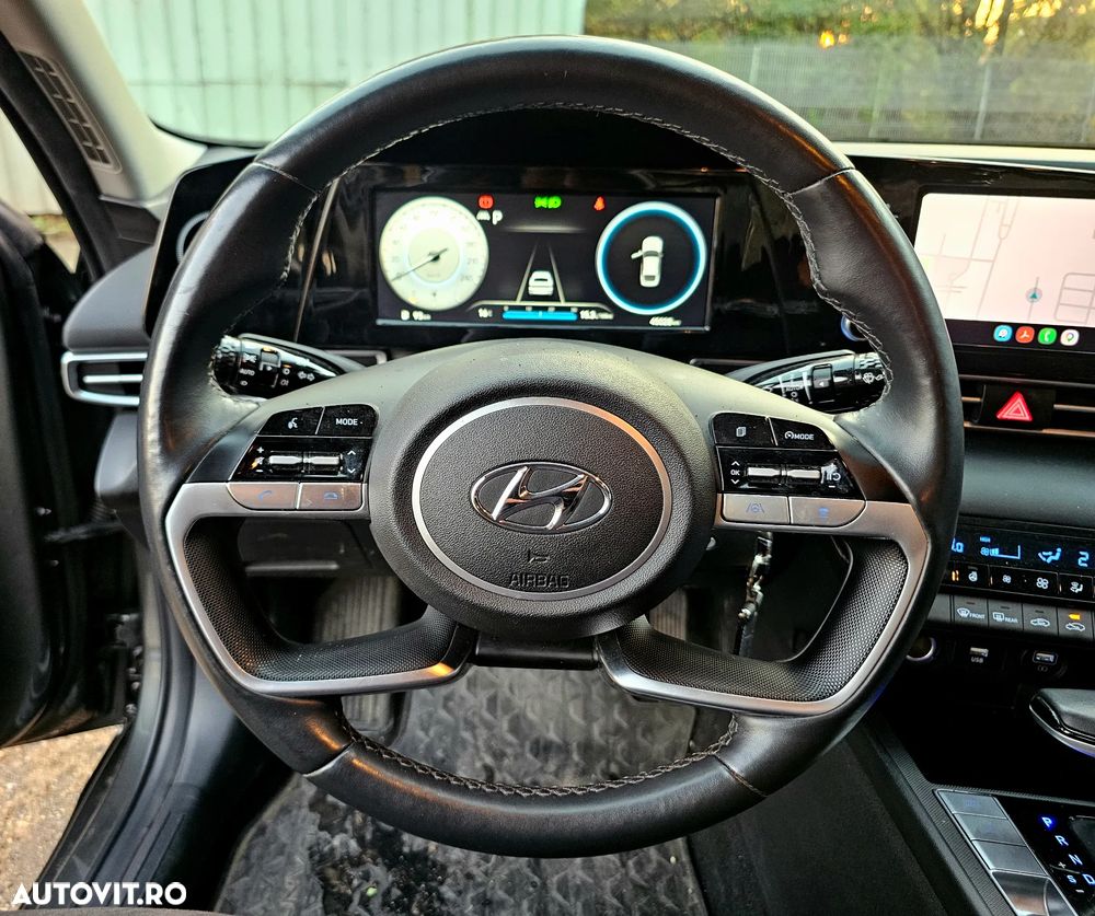 Hyundai Elantra 1.6 l 123 CP CVT Exclusive - 20