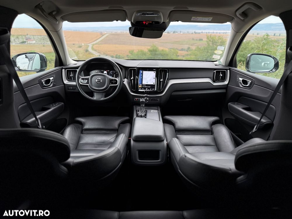 Volvo XC 60 D4 Momentum Pro - 8