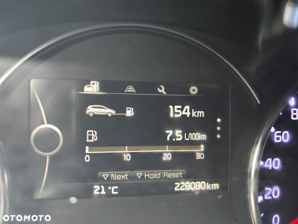 Kia Carens 1.7 CRDi Spirit - 29