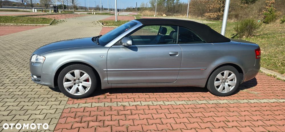 Audi A4 Cabrio 1.8 T multitronic - 10