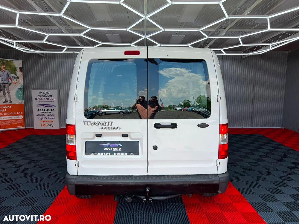 Ford Transit Connect - 7