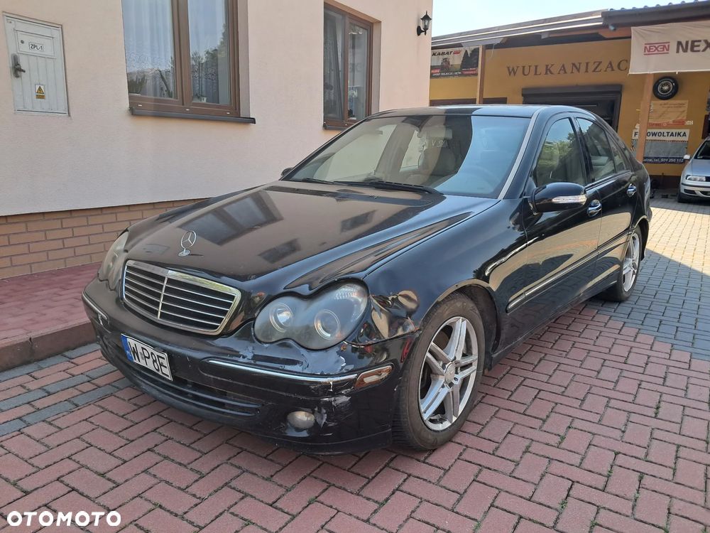 Mercedes-Benz Klasa C 280 Elegance 4-Matic - 4