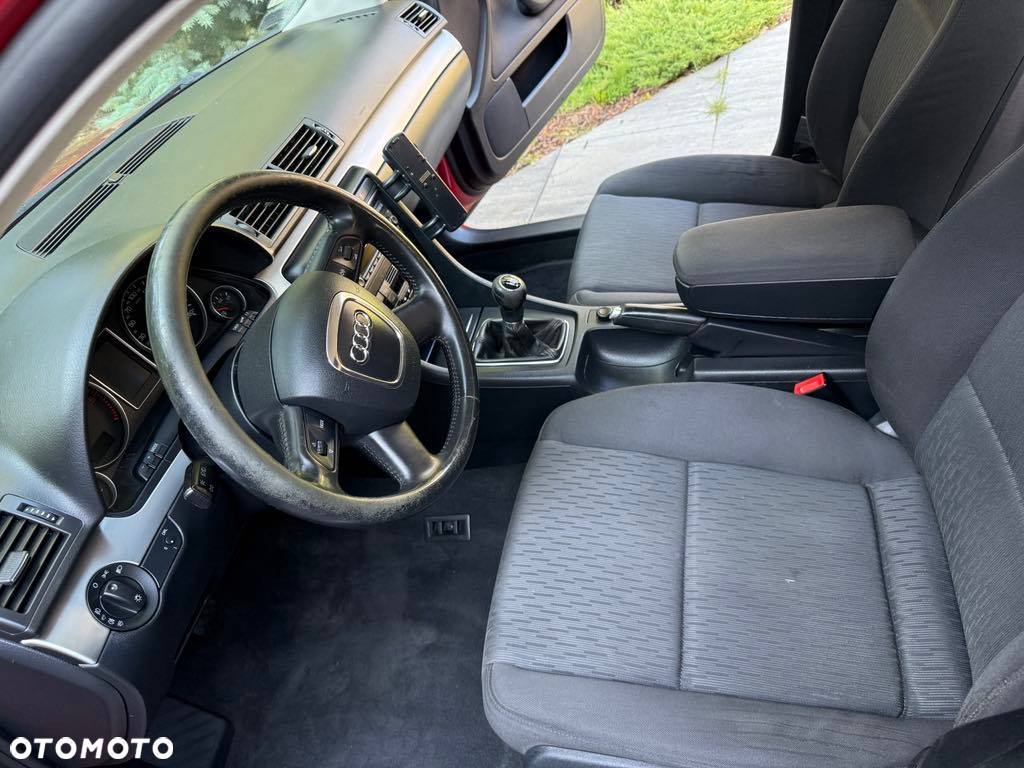Audi A4 Avant 1.9 TDI - 12
