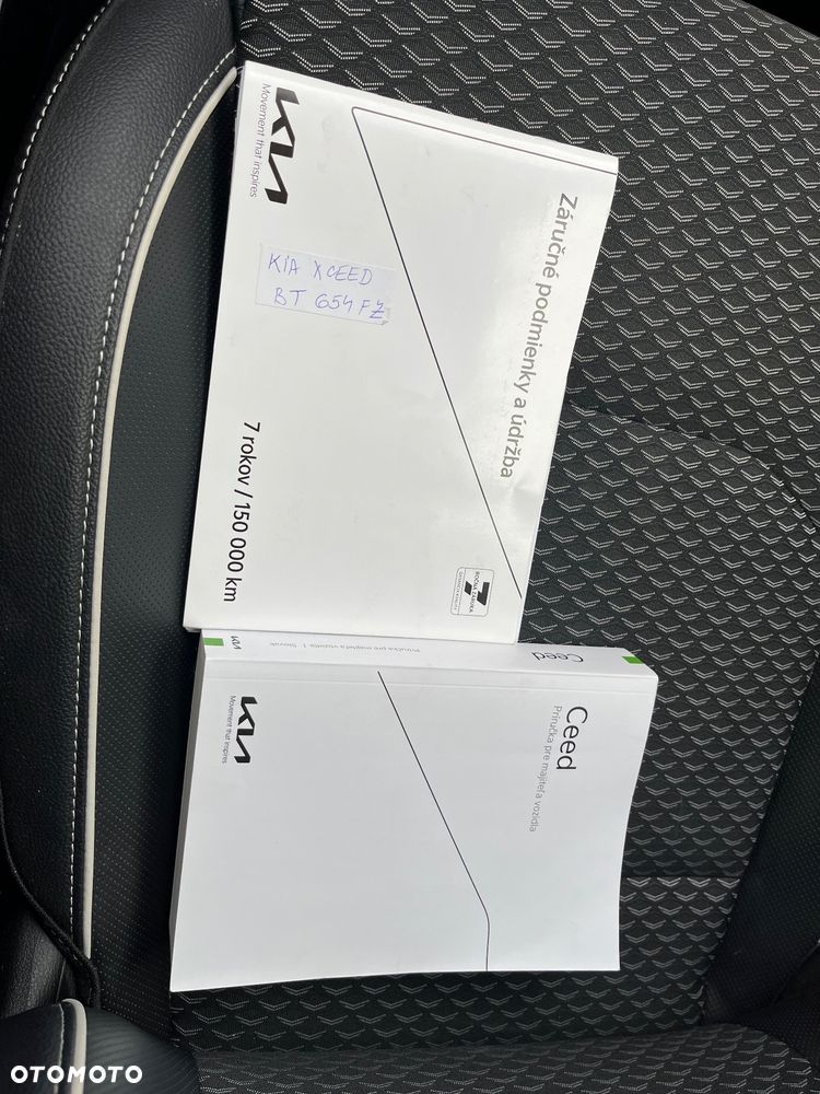 Kia XCeed 1.5 T-GDI Business Line DCT - 16