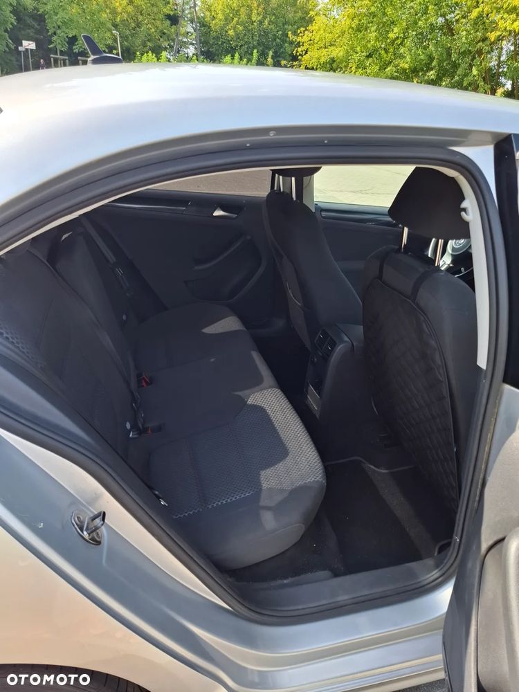 Volkswagen Jetta 1.4 TSI Comfortline - 8