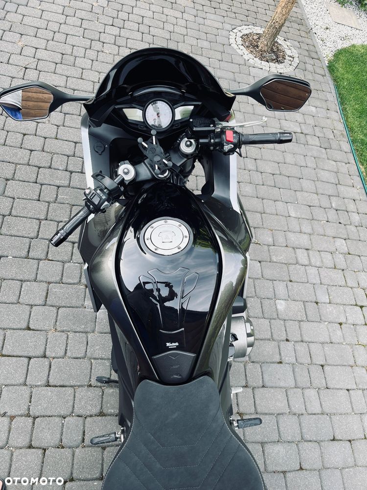 Honda VFR - 11