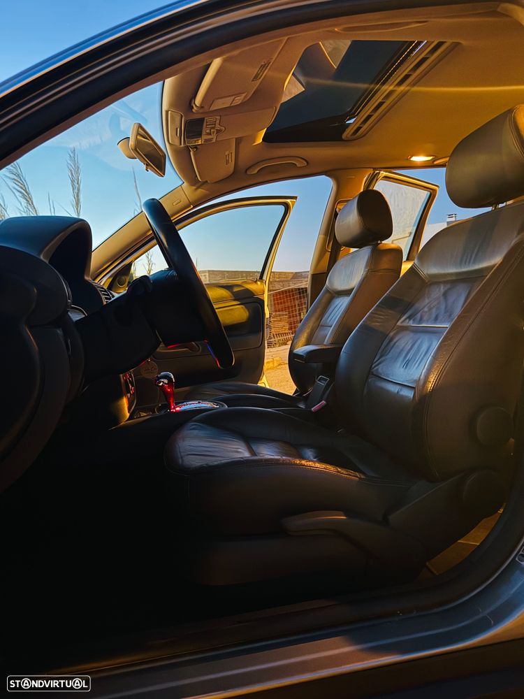 VW Passat Variant - 20
