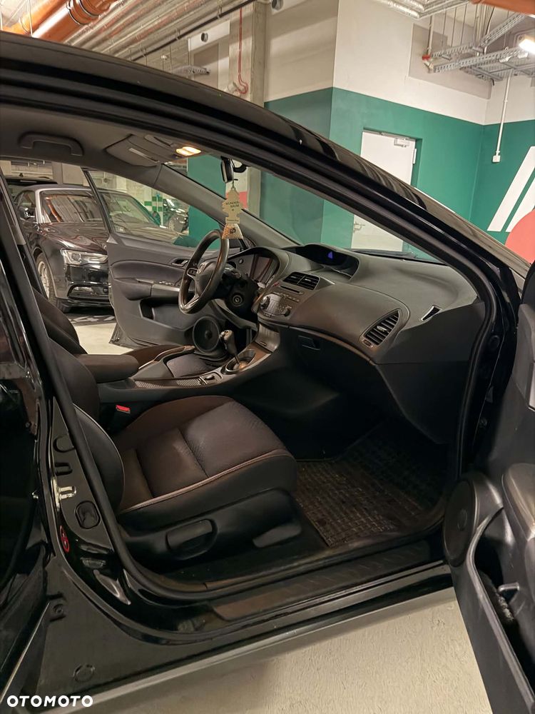 Honda Civic 1.4 Sport - 9
