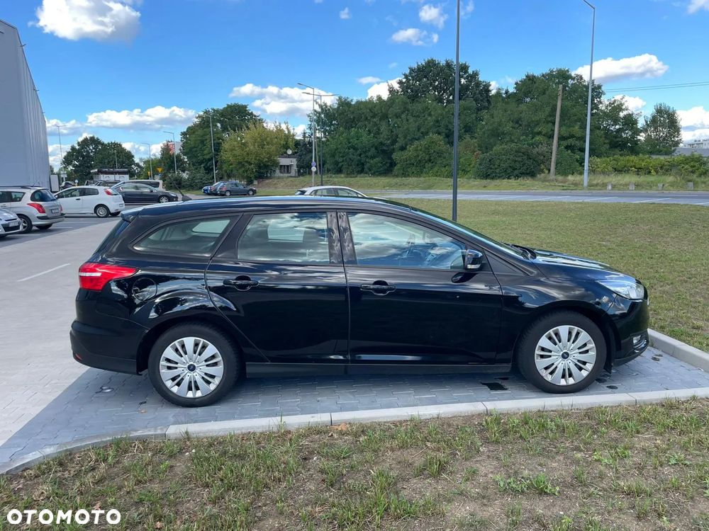 Ford Focus 1.5 TDCi Trend - 3