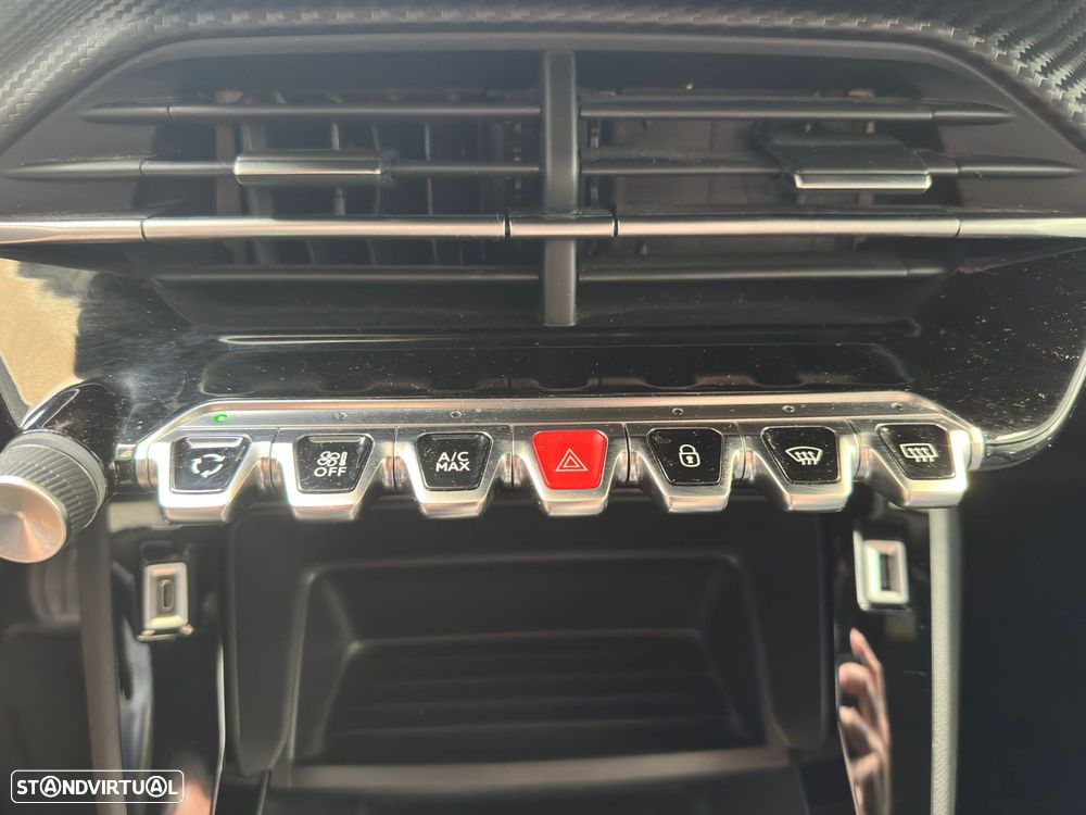 Peugeot e-2008 50 kWh Active Pack - 14