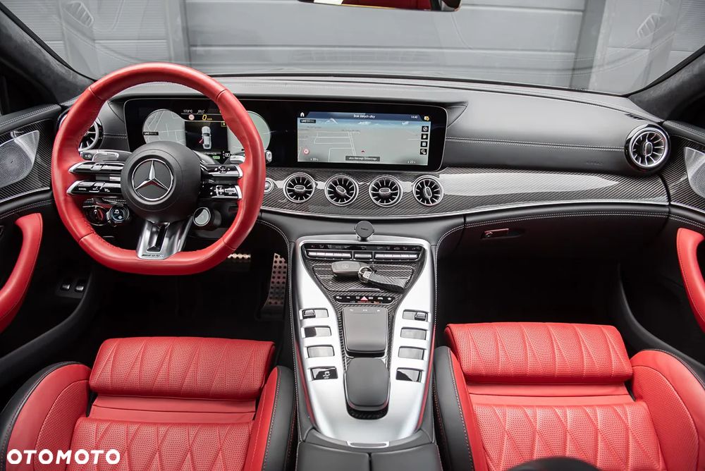 Mercedes-Benz AMG GT - 18