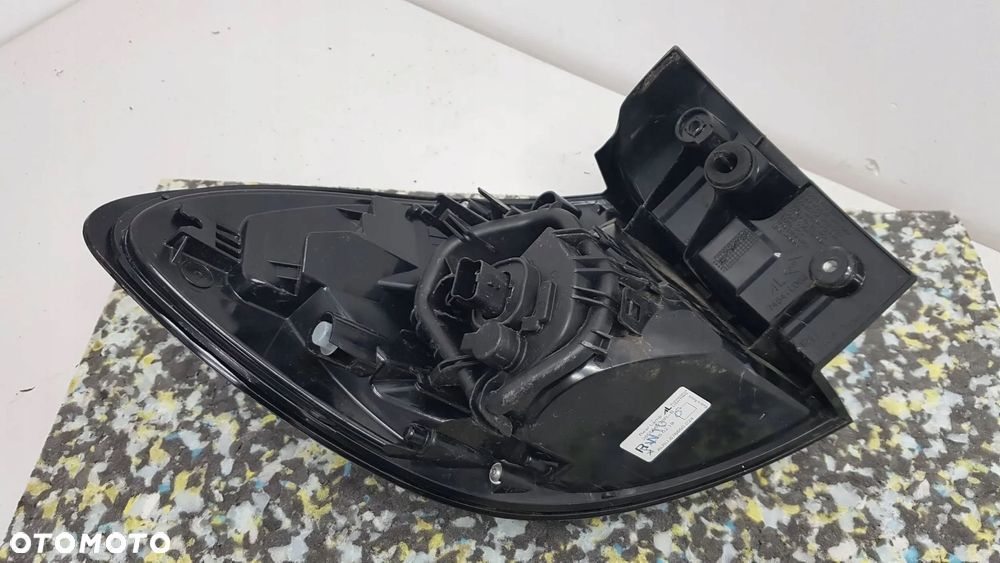 renault captur 15- lift lampa tył prawa eu - 7