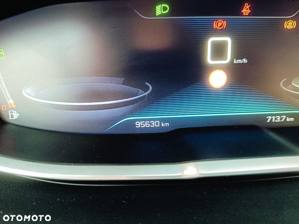 Peugeot 3008 PureTech 130 Stop & Start GPF Allure - 16