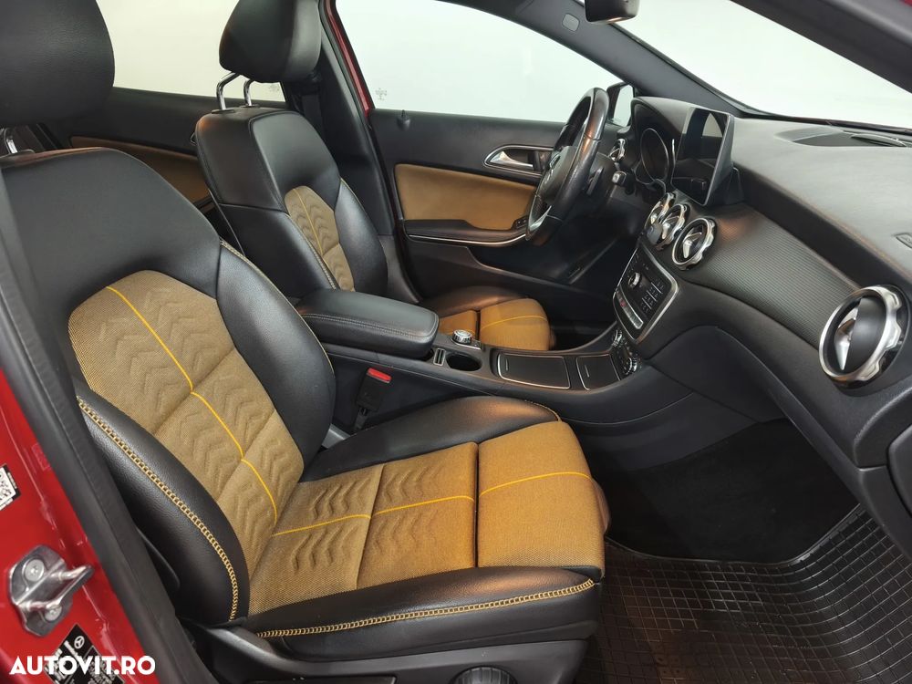 Mercedes-Benz GLA 200 d 4MATIC Aut. - 10
