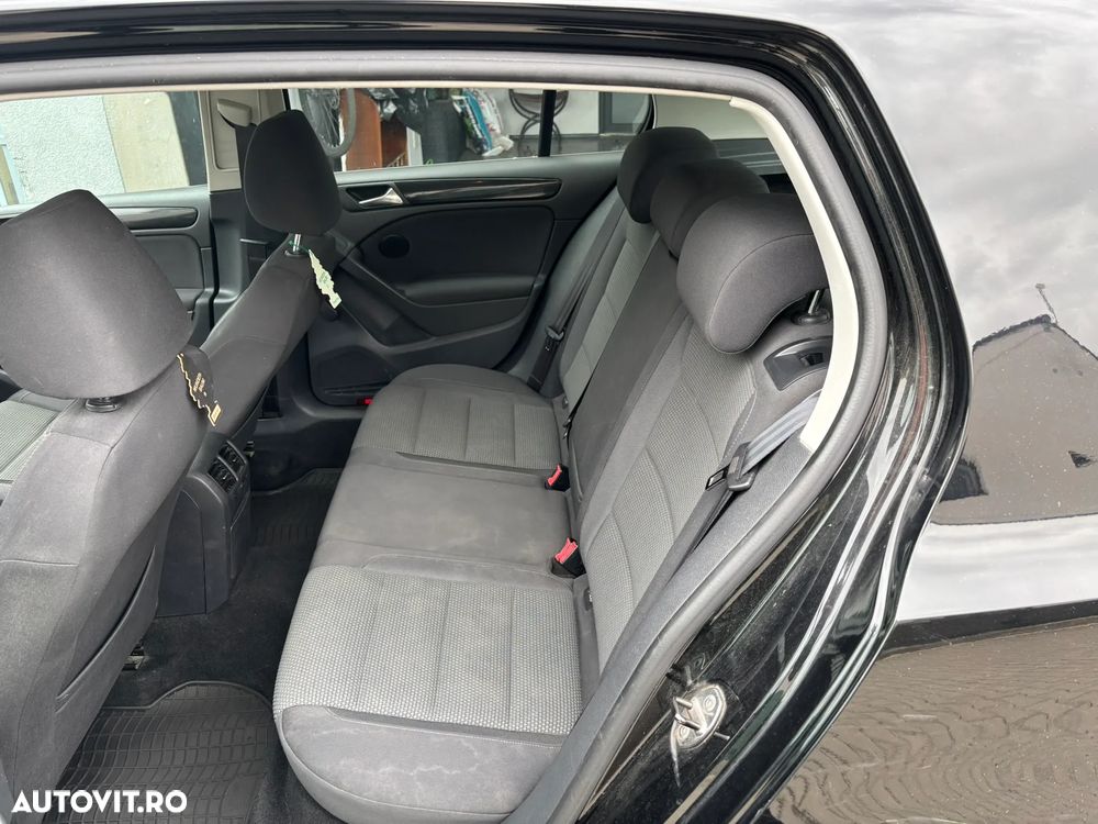 Volkswagen Golf 1.6 TDI DPF BlueMotion Technology MATCH - 5