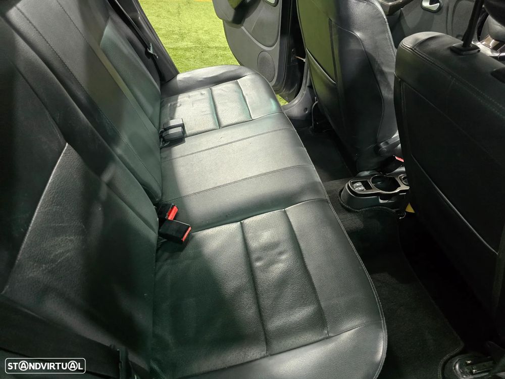 Dacia Duster 1.5 dCi Confort Cuir - 8