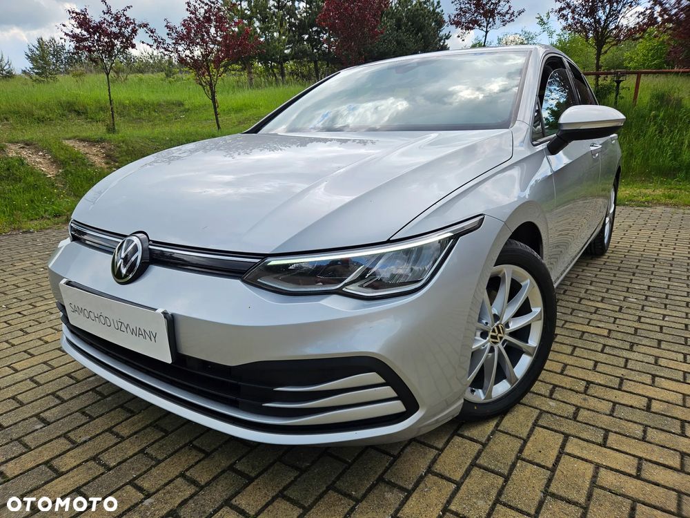 Volkswagen Golf VIII 2.0 TDI Life - 1